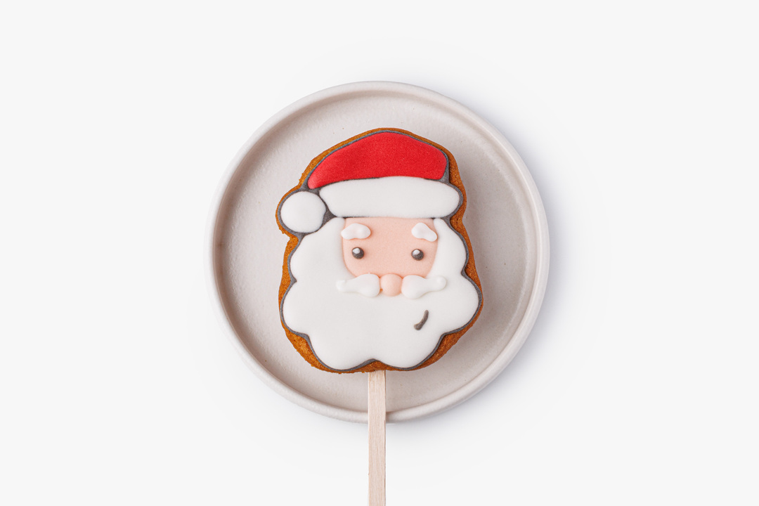 

Пряник имбирный ВкусВилл Зимнее очарование на палочке 1 шт. дизайн в ассортименте