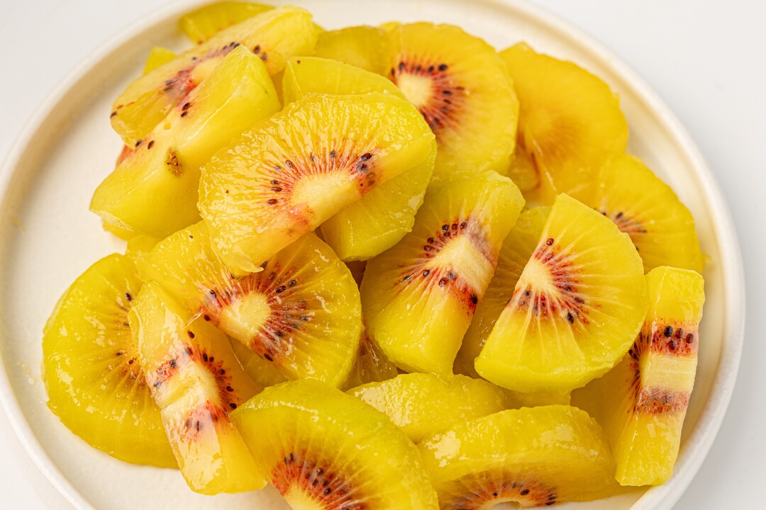 

Дольки красного киви Фруткорт 170 г