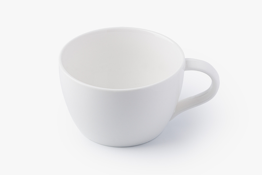 

Чашка чайная ВкусВилл фарфоровая 360 мл