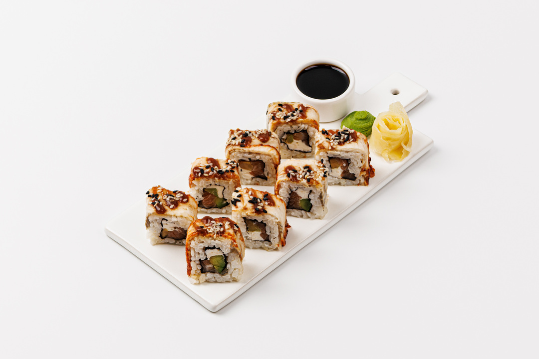 

Ролл ВкусВилл Канада с угрём и сёмгой 255 г