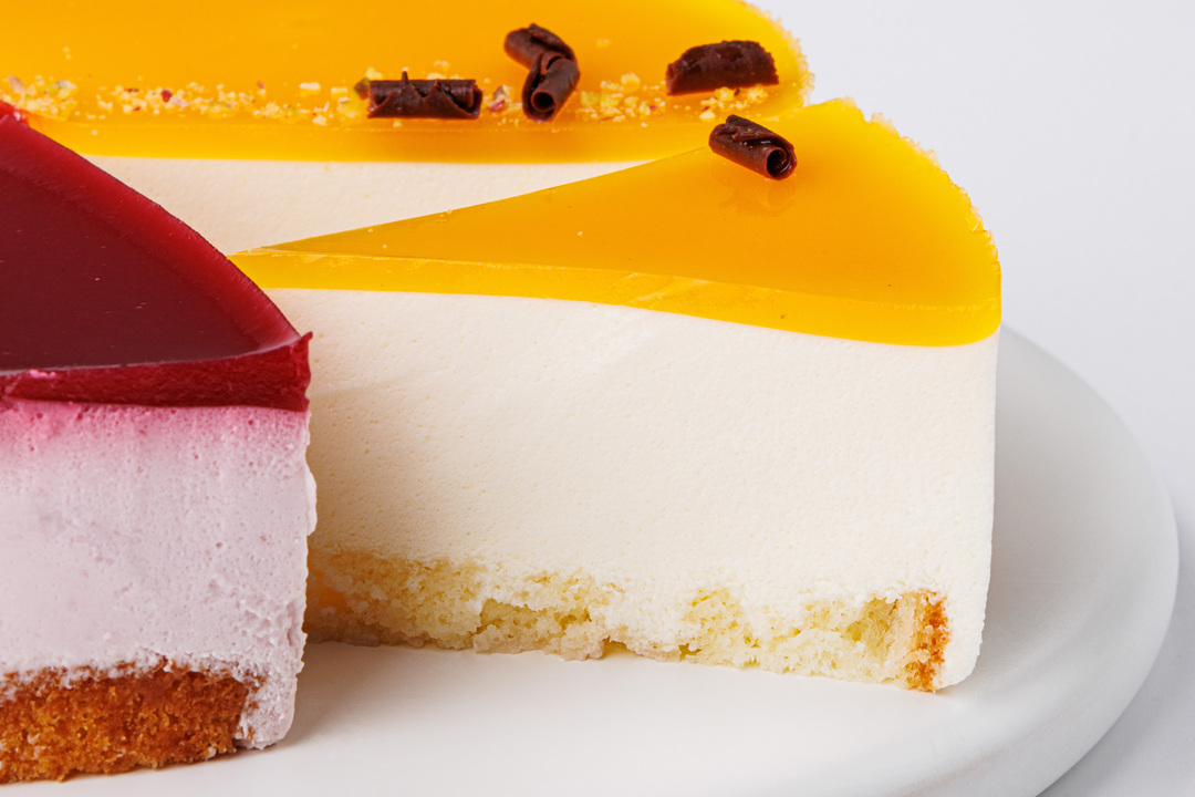 

Торт Половинки ВкусВилл Маракуйя-Малина 500 г