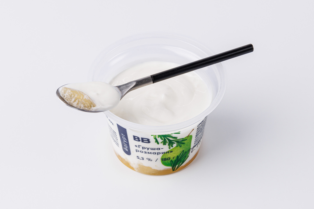 

Йогурт ВкусВилл Груша-розмарин 5.3% 180 г
