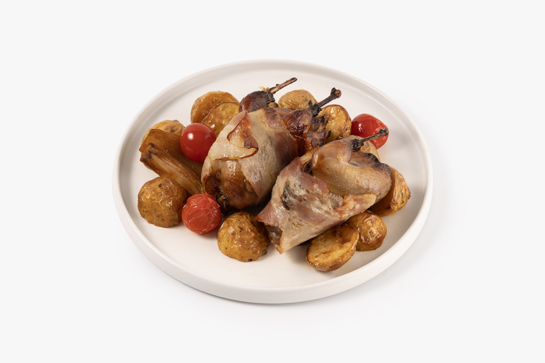 

Перепела в беконе ВкусВилл с картофелем мини 600 г