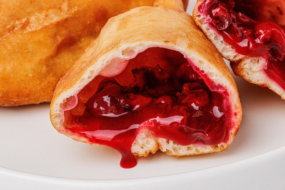 

Пирожки ВкусВилл жареные с вишней 2 шт. 160 г