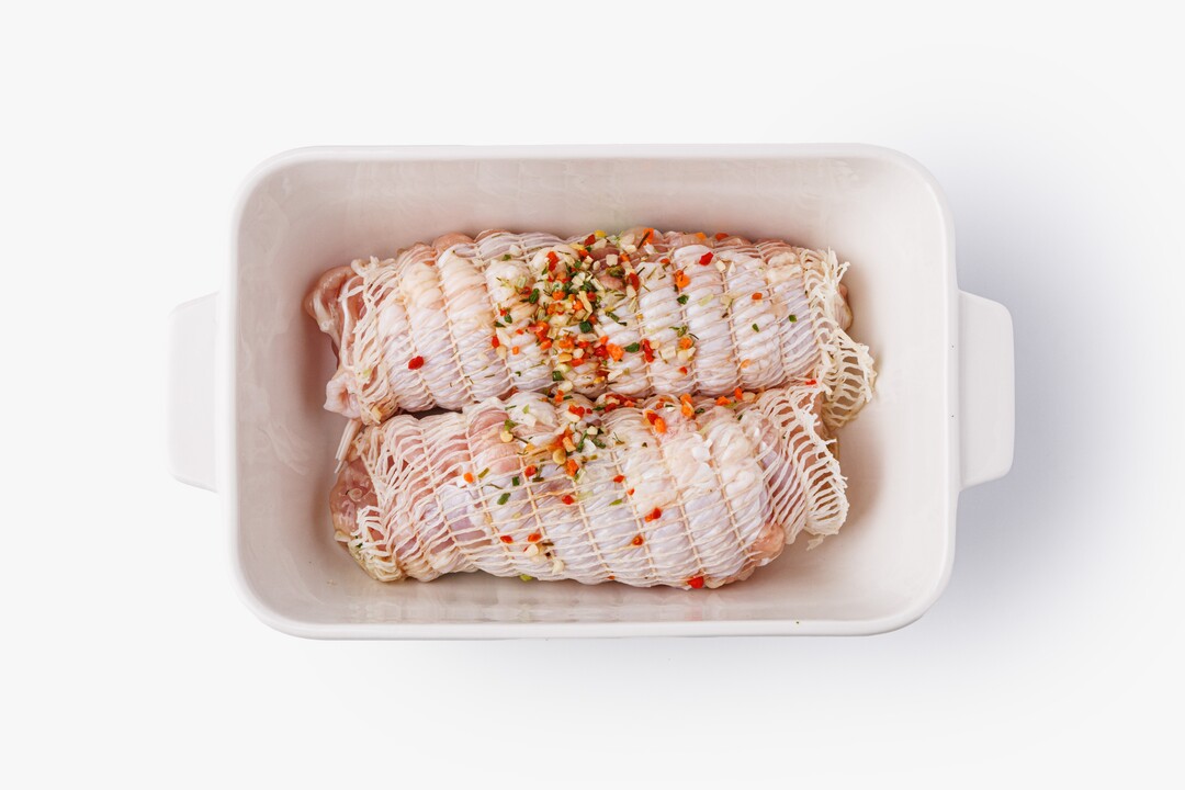 

Рулетики из цыпленка-бройлера с сыром фета и шпинатом 500 г