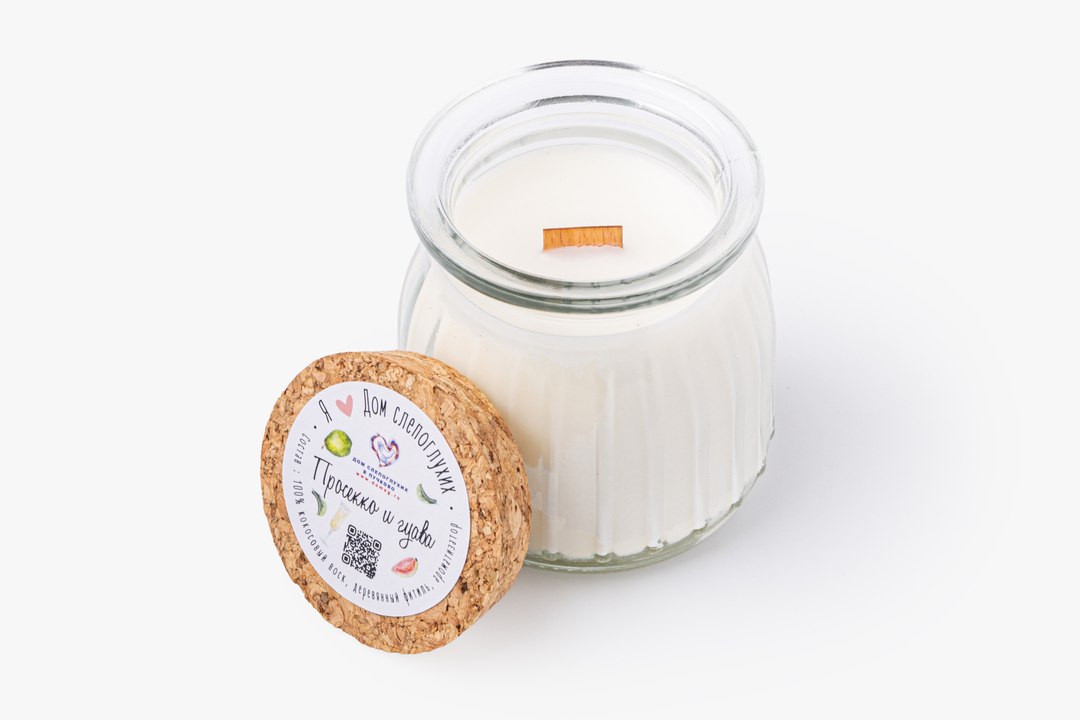 

Свеча сувенирная ВкусВилл Просекко и гуава