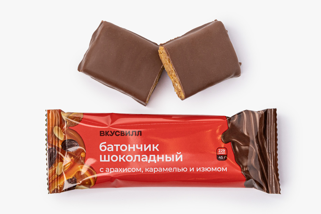 

Батончик шоколадный ВкусВилл с арахисом карамелью и изюмом 45 г