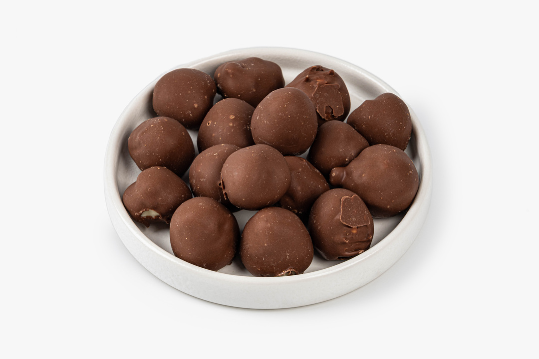 

Малина Фрамбини ВкусВилл в белом и молочном шоколаде без сахара замороженная 130 г