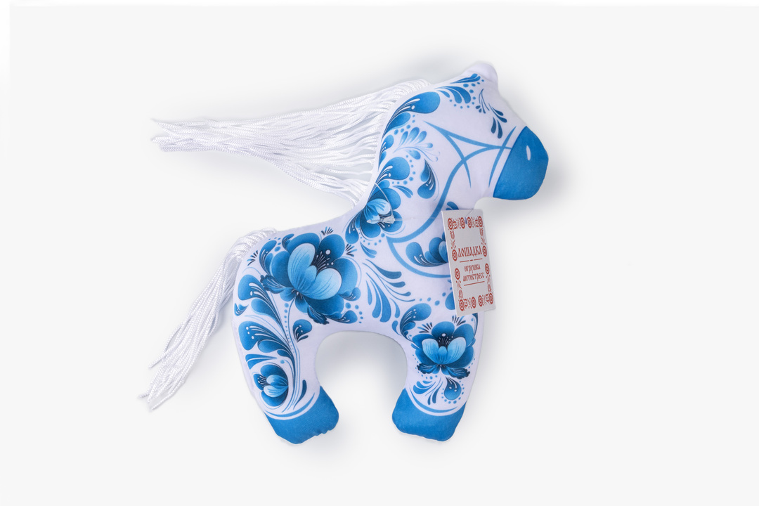 

Игрушка-антистресс ВкусВилл Лошадка мягкая цвет в ассортименте 1 шт.