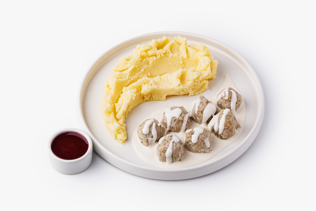 

Фрикадельки куриные ВкусВилл с картофельным пюре и брусничным соусом 295 г