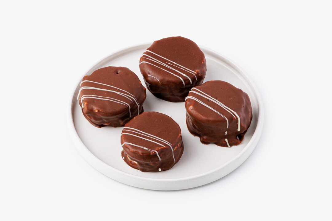 

Набор пирожных Меренги в шоколаде 4 шт. 100 г