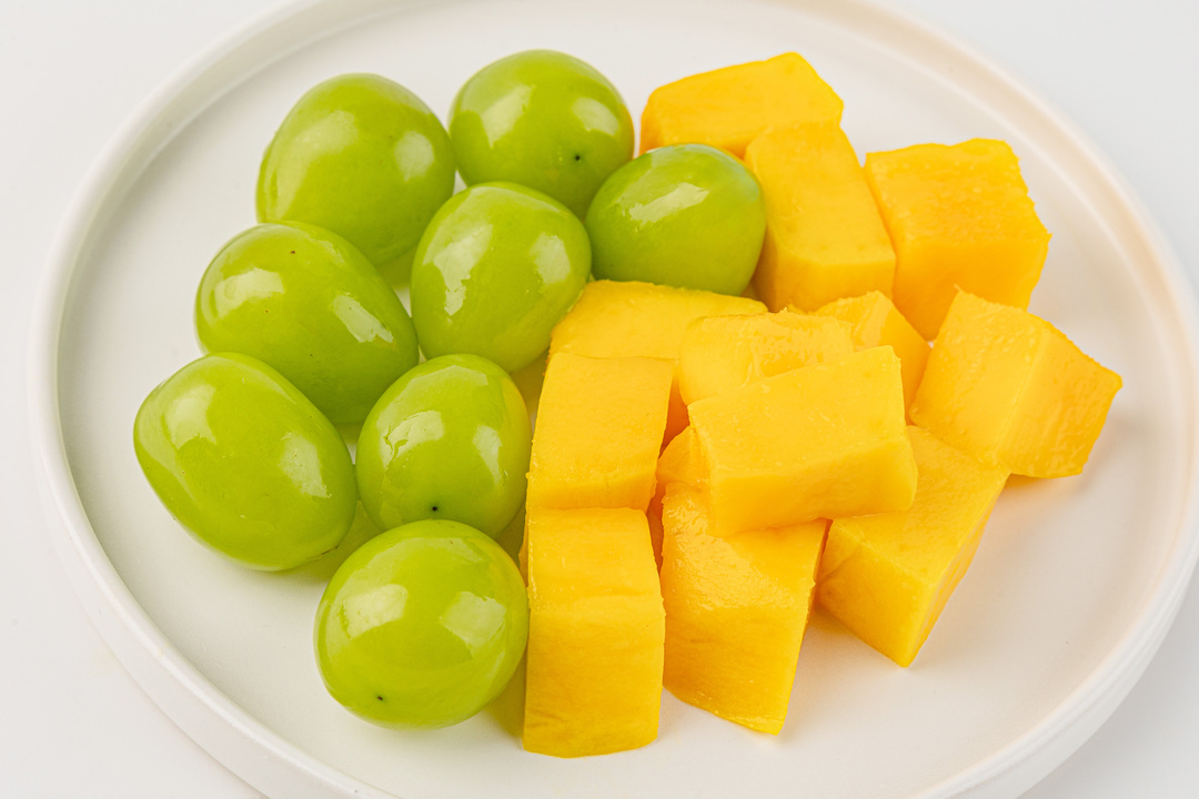 

Фруктовый микс Фруткорт виноград манго 240 г