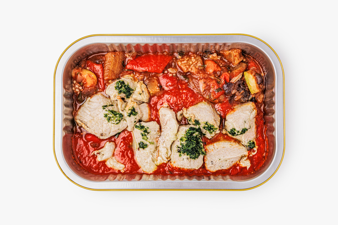 

Шашлык ВкусВилл из свиного окорока с аджапсандали 500 г