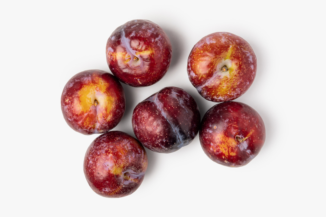 

Слива крупная