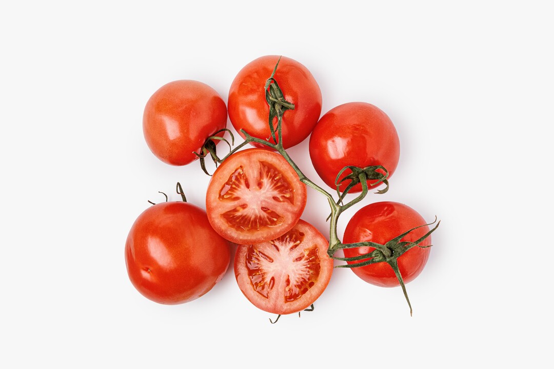 

Томаты красные на ветке вес