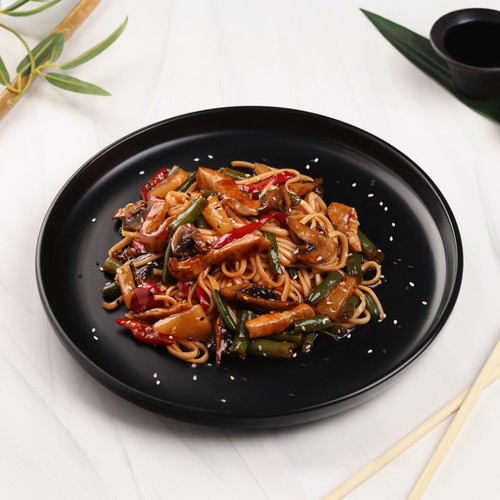 

Вырезка свиная Лента Fresh Вок в кисло-сладком соусе c яичной лапшой вес