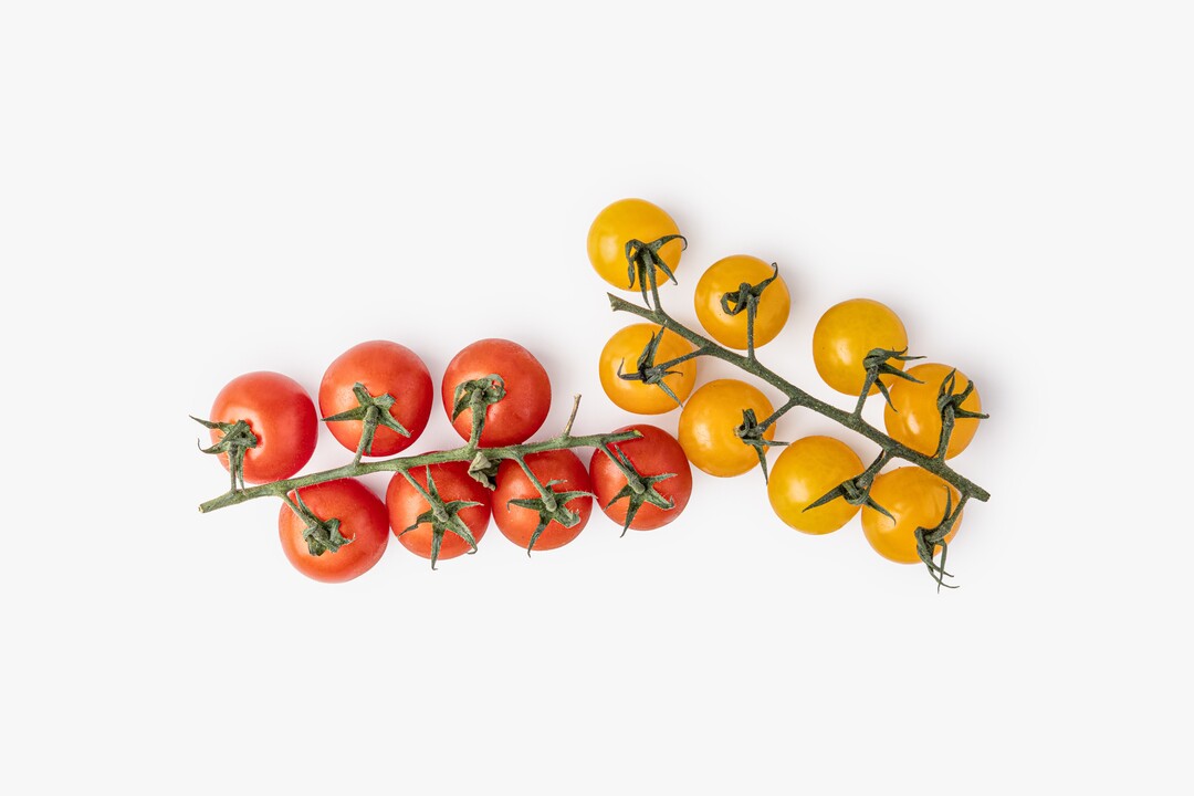 

Томаты черри ВкусВилл ассорти на ветке 200 г