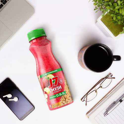 

Продукт питьевой J7 Смузи клубника банан яблоко со злаками и витаминами 0.3 л