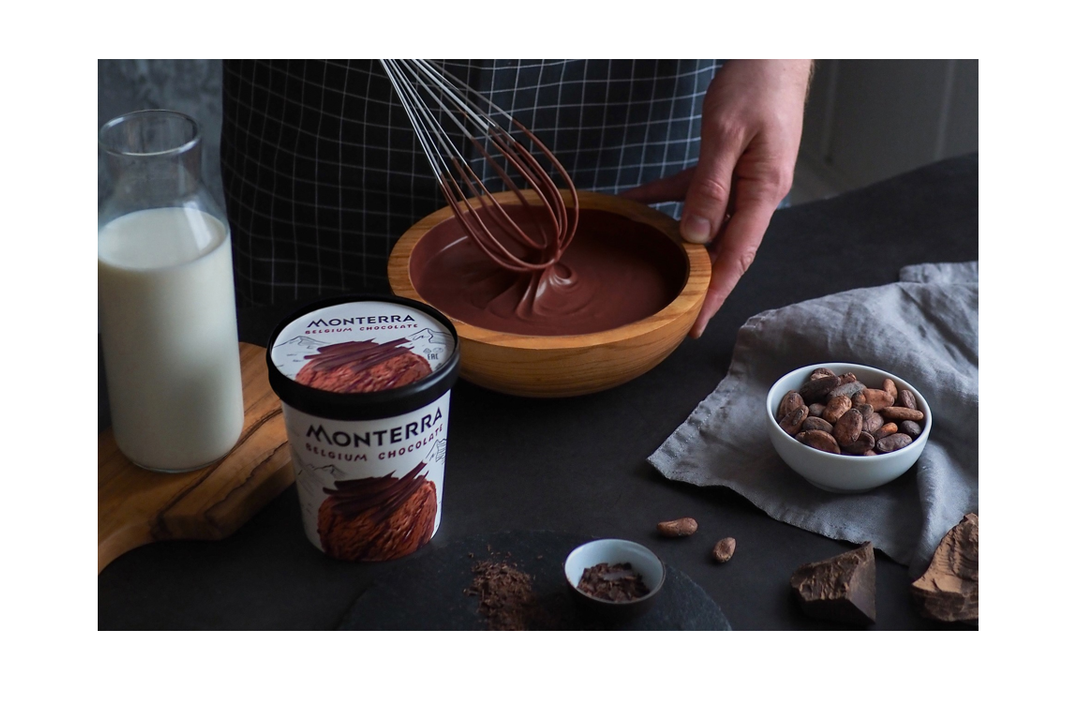 

Мороженое Monterra Belgium Chocolate сливочное с бельгийским шоколадом и шоколадным соусом 10.5% БЗМЖ 276 г