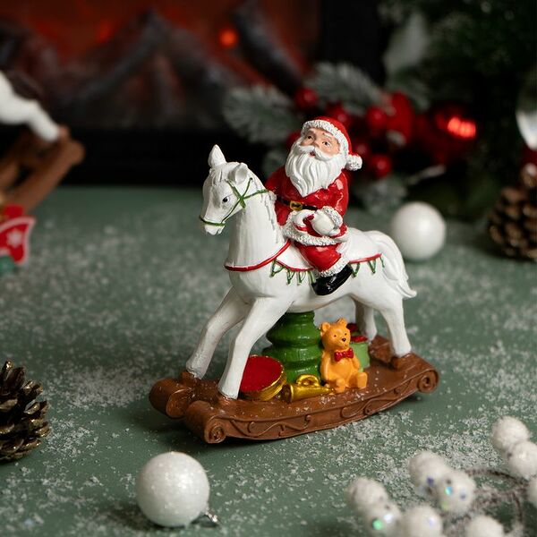 Фигурка новогодняя 