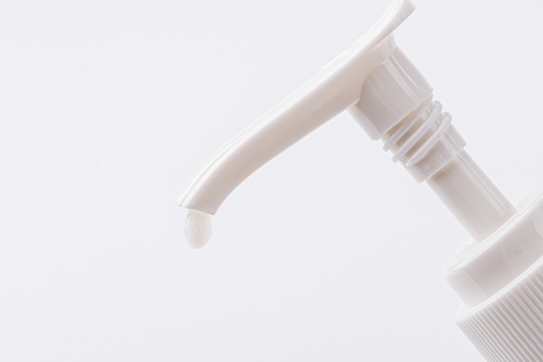 

Крем-уход несмываемый для волос ВкусВилл Увлажнение и восстановление 150 г