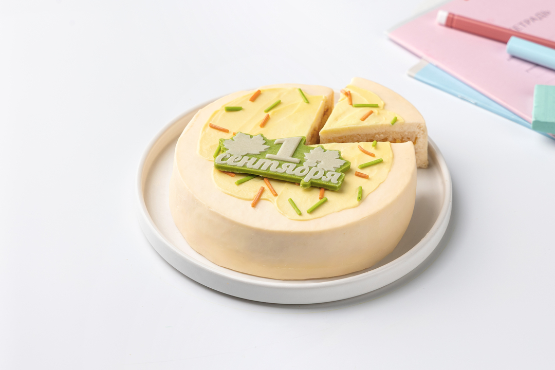 

Торт ВкусВилл Праздничный сметанный с тропическими фруктами 470 г