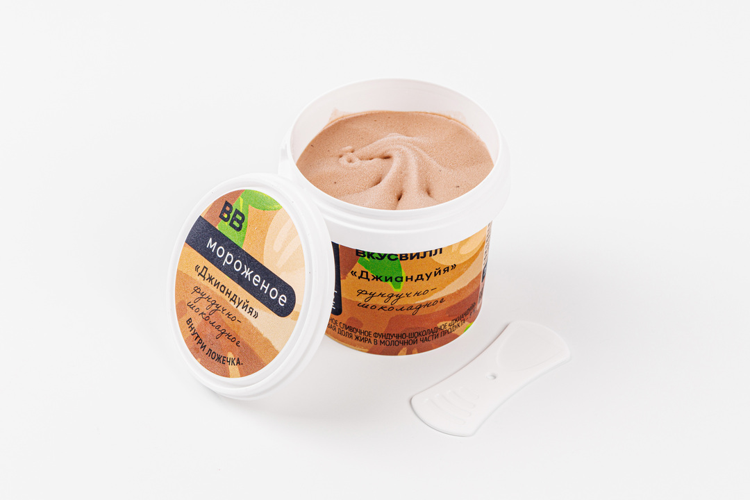 

Мороженое Вкусвилл Джиандуйя фундучно-шоколадное 85 г