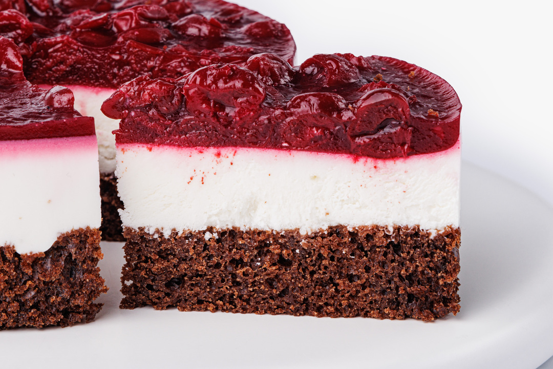 

Торт "Вишневое настроение" зам.(Продукт замороженный)