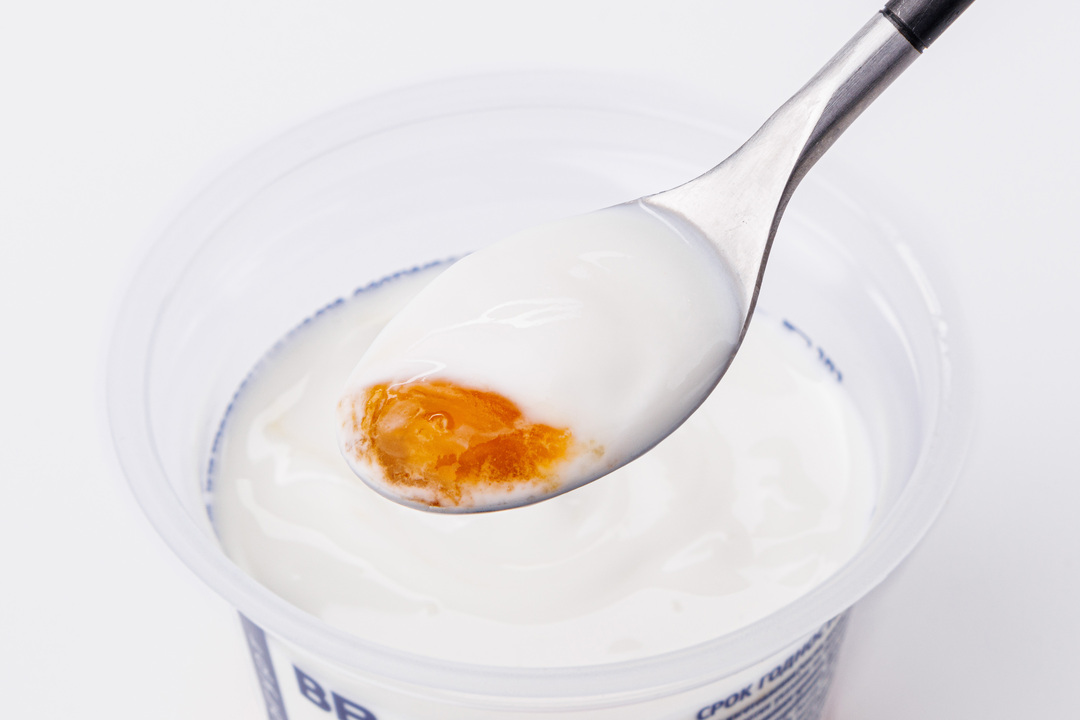 

Йогурт ВкусВилл Персик-абрикос 5.3% 180 г