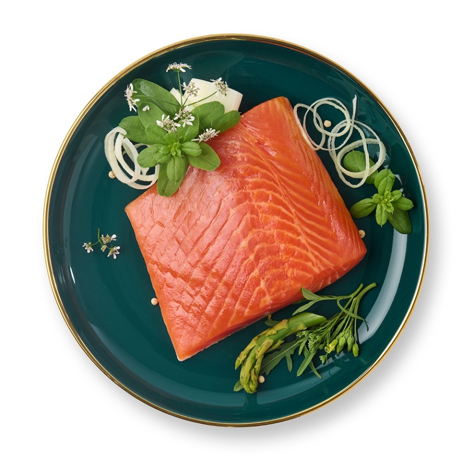 

Форель радужная Азбука Вкуса холодного копчения филе-кусок с кожей 200 г