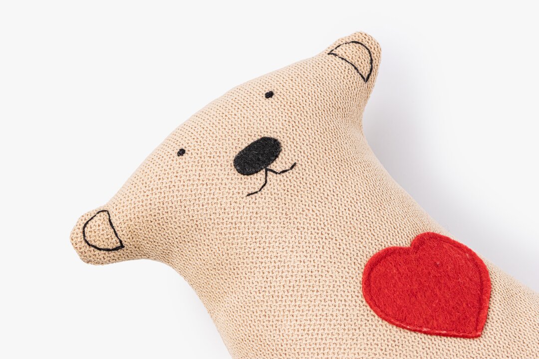 

Авторский сувенир Васины игрушки Мишка с сердцем