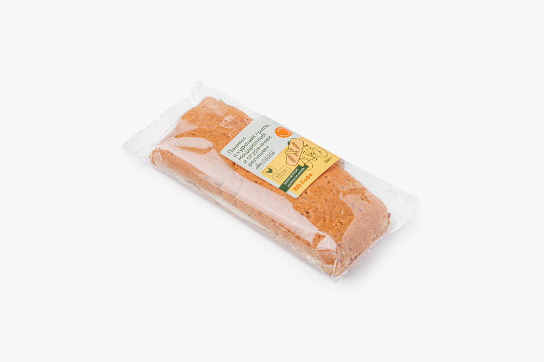 

Панини с курицей-гриль, моцареллой и огуречным релишем, кафе, 185г