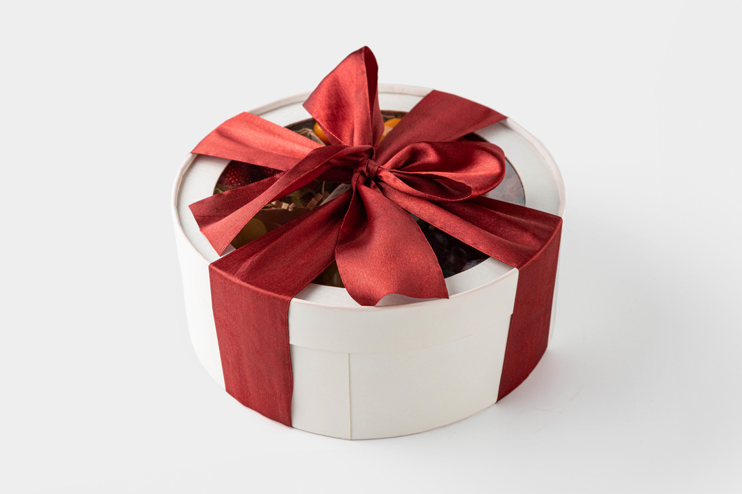 

Подарочный набор Фруткорт Ягодно-ореховый уют с ароматической свечой 470 г