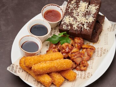 Ассорти горячих закусок