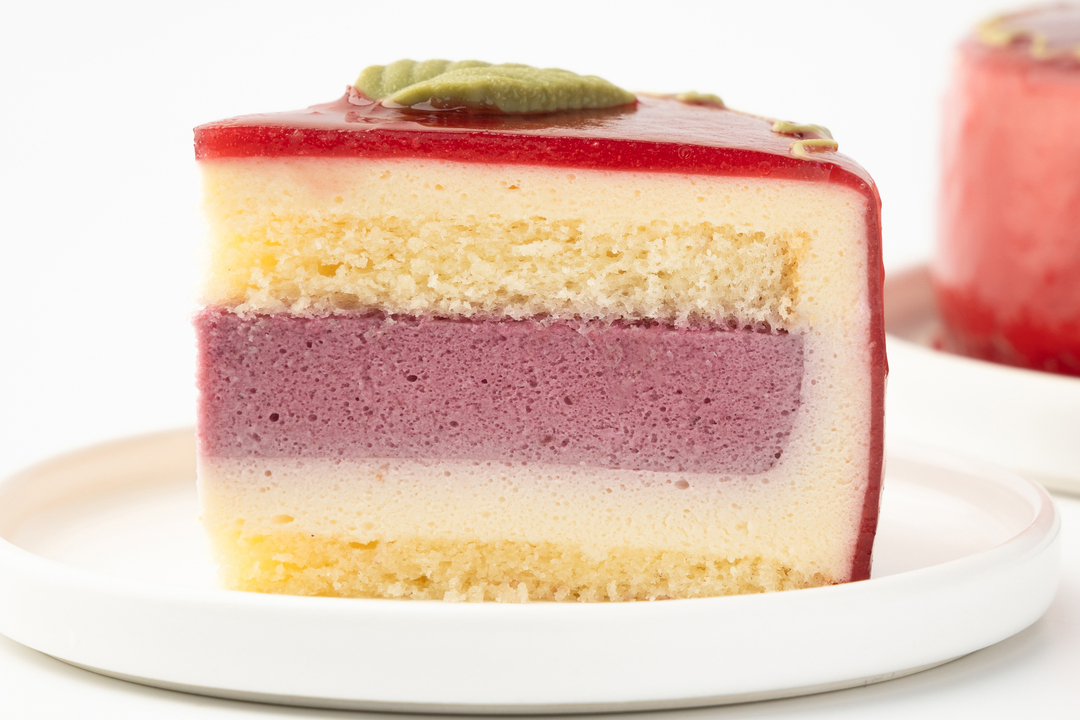 

Торт муссовый ВкусВилл Симфония ванильный лесная ягода 510 г