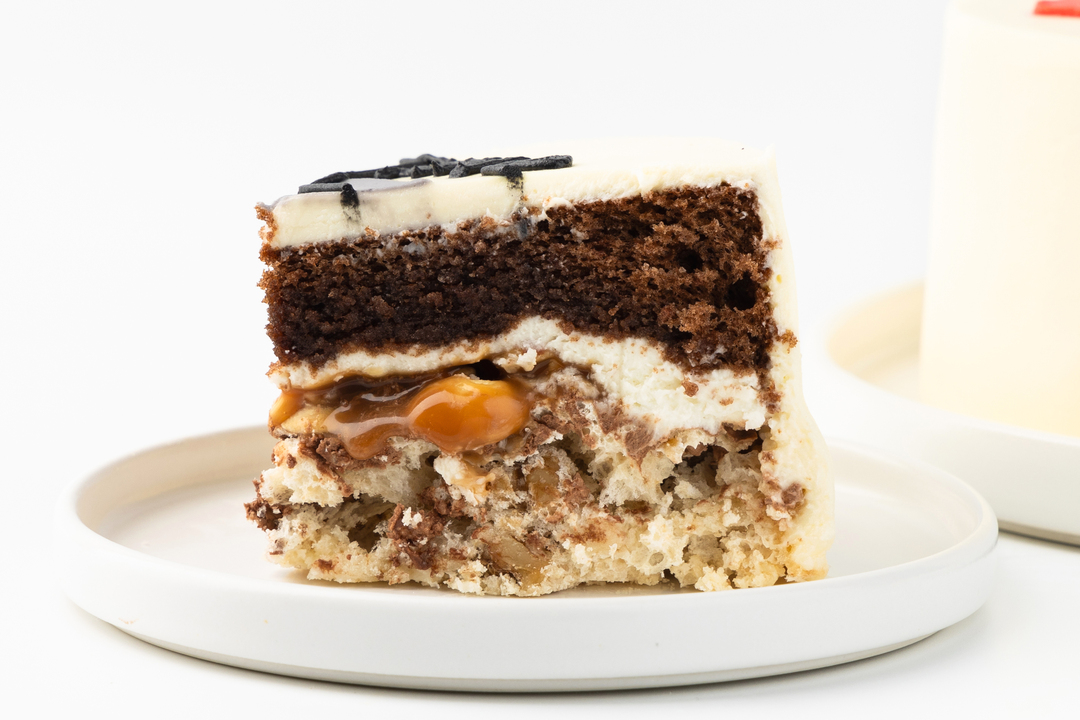 

Торт ВкусВилл Тане - сердечко бисквитный с безе и карамелью 500 г