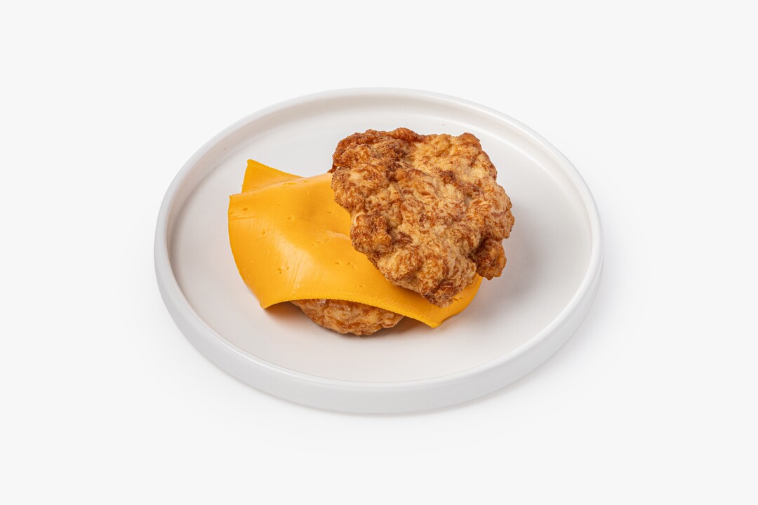 

Не бургер ВкусВилл из курицы с сыром чеддер 230 г