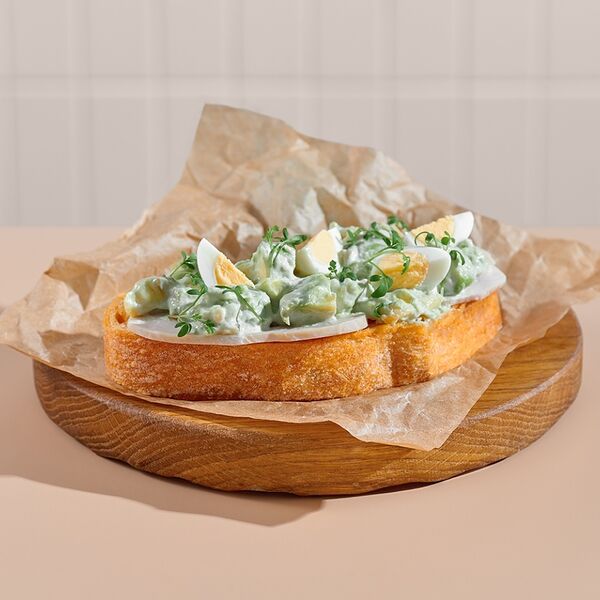 Чиабатта Уже готово с индейкой и авокадо, 130 г