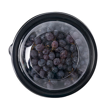 Виноград Киш-миш чёрный без косточки