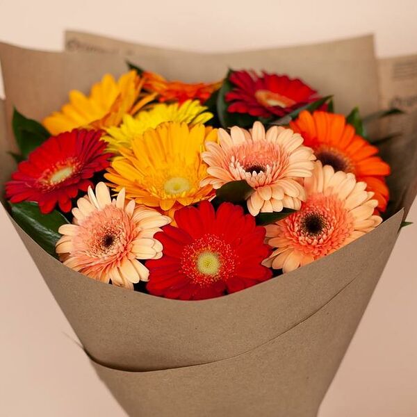 Букет цветов из 11 Гербер