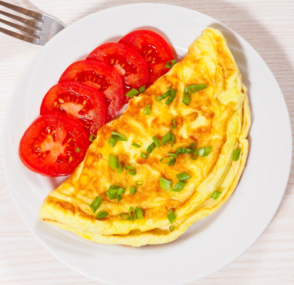 

Набор ингредиентов для омлета с овощами и тимьяном, Россия