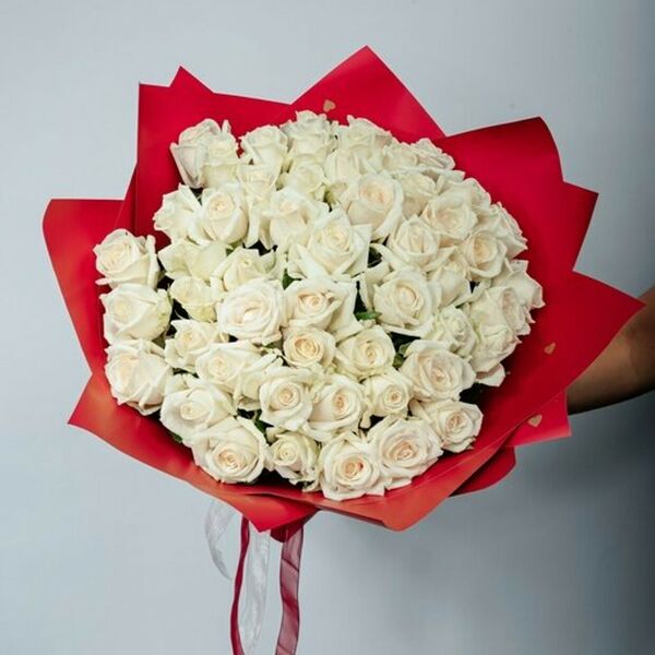 Букет из 51 розы 50 см с оформлением