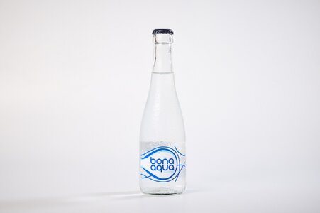 Вода Бонааква газированная330 мл