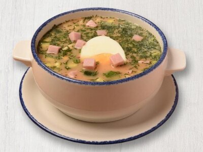 Окрошка на квасе с ветчиной.