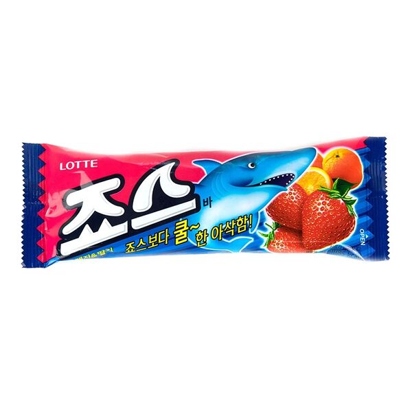 Фруктовый лед Lotte Акула с соком апельсина и клубничным джемом 80 г
