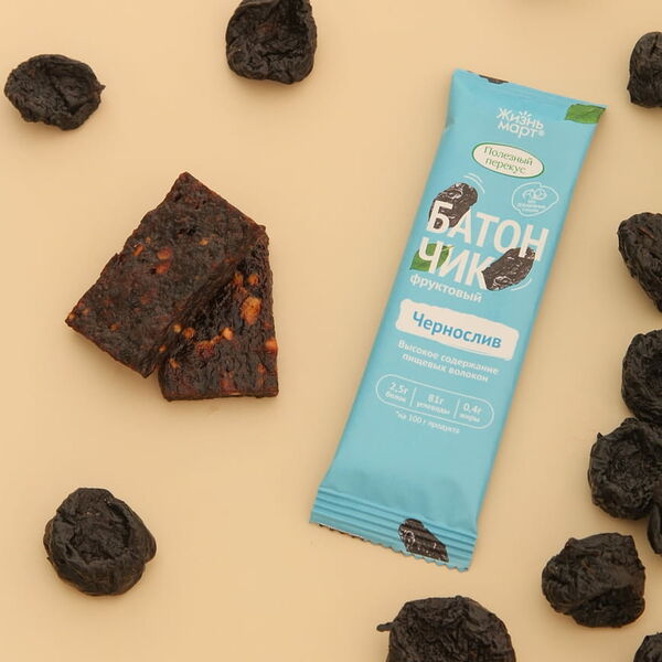 Финиковый батончик с черносливом
