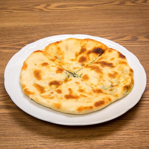 Хачапури со шпинатом и сыром