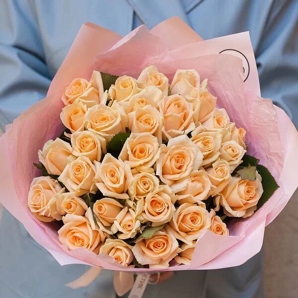 Букет из 35 кремовых роз 35-40 см (Россия)