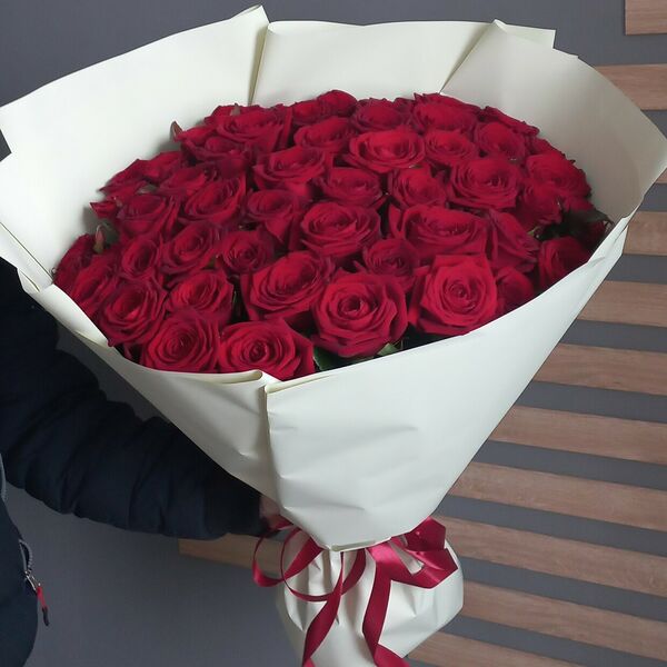 51 красная роза