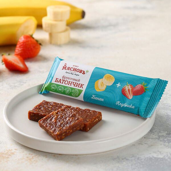Батончик фруктовый банановый с клубникой МясновЪ Буфет